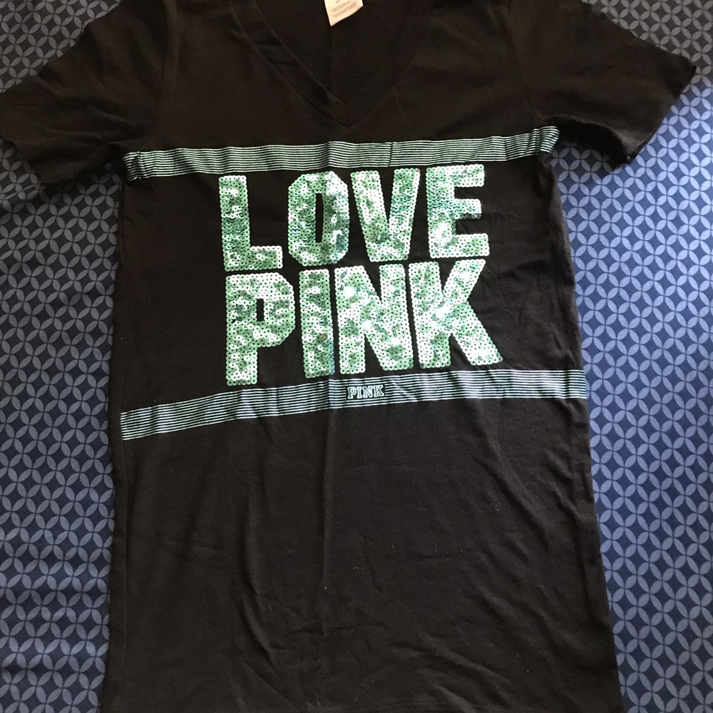 Victoria Secret PINK short sleeve shirt